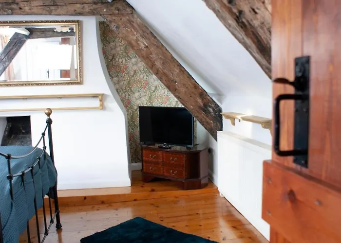 Little Pie In The Sky 3* 惠特比