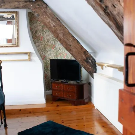 Little Pie In The Sky 3* Whitby